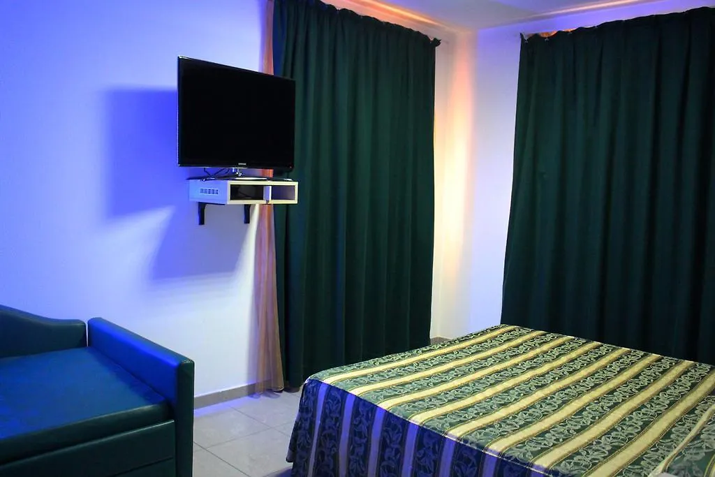 Hotel Orange Motel Vergiate