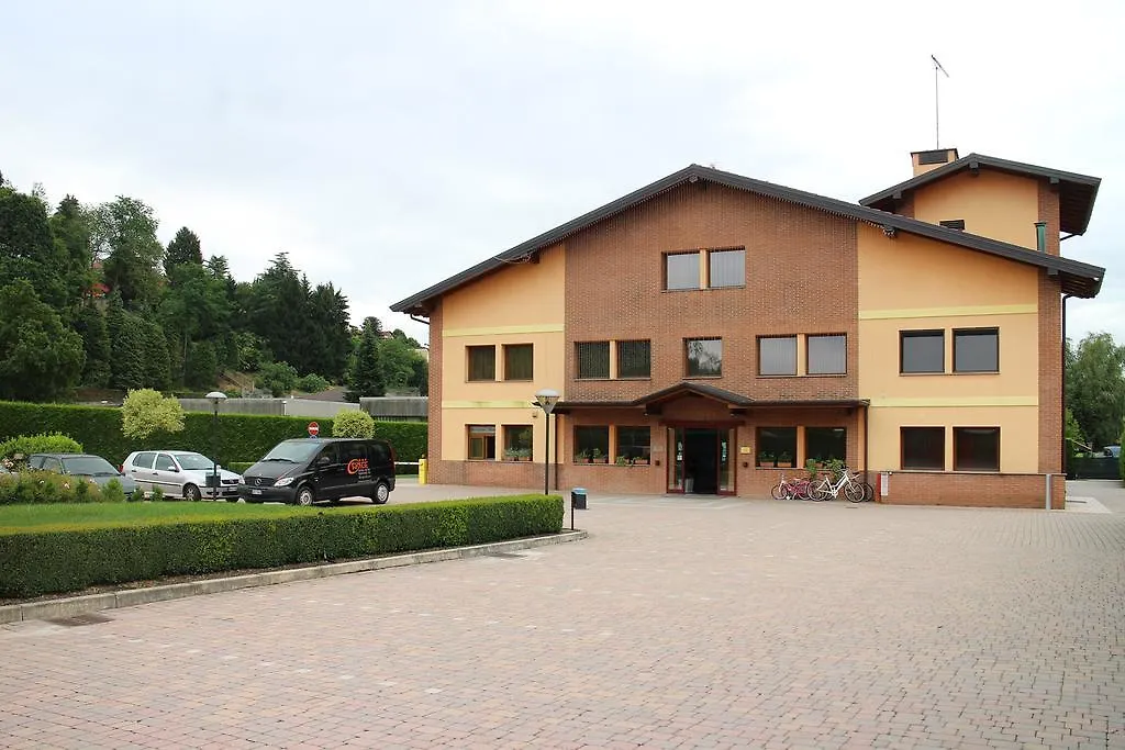 Hotel Orange Motel Vergiate