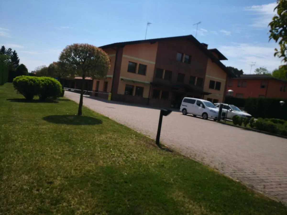 Hotel Orange Motel Vergiate